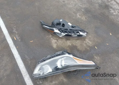 2020 Kia Forte Lxs z USA, uszkodzony, nr VIN 3KPF24AD8LE213920